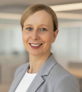 EB.com_Resyca_ Deborah_ Jones _new_ CEO