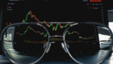 stock price glasses
