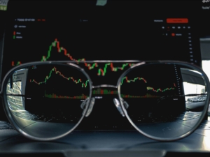 stock price glasses